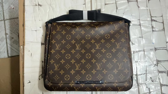 LV Handbags AAA(Men)-096