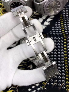 AP Mechanical Watch-025