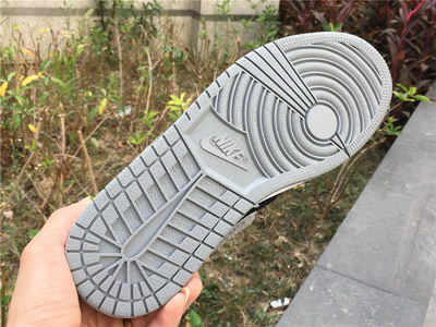 Air Jordan 1 Retro High OG “Aleali May”