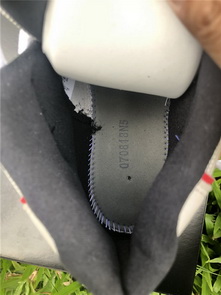 Air Jordan 11  “Platinum Tint”