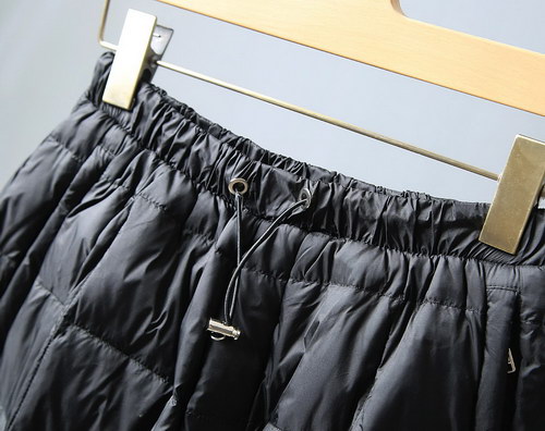 Moncler Pants-005