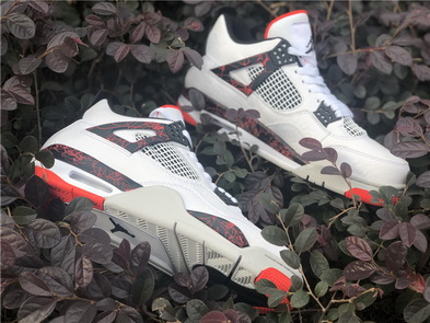 Air Jordan 4 “Pale Citron”