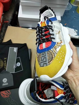 Versace Shoes(AAA)-116