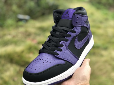 Air Jordan 1 Mid-031