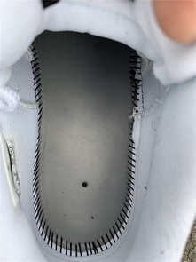 Air Jordan 11 Low “Snakeskin”