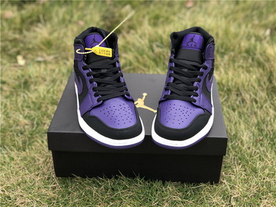 Air Jordan 1 Mid-031