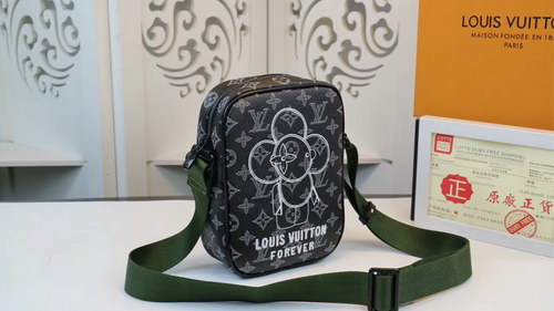 LV Handbags AAA(Men)-042