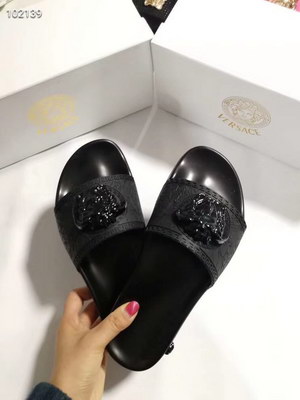 Versace Slippers Women(AAA)-018