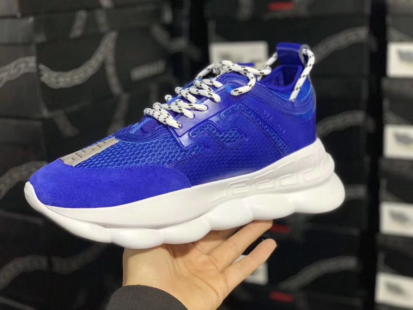 Versace Shoes(AAA)-142