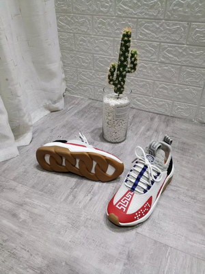 Versace Shoes AAA(Women)-011