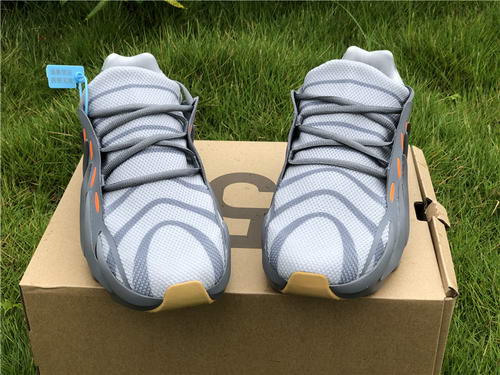 authentic ad*s Y**zy 451-003