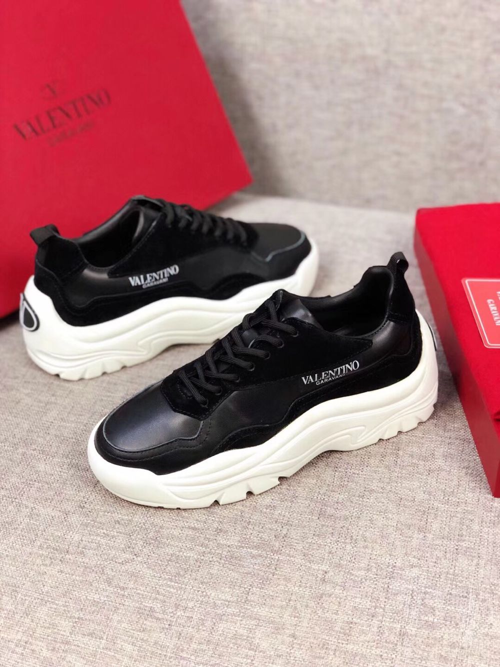 Valentino Shoes(AAA)-192