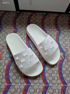 G*u*i slippers(aaa)-341