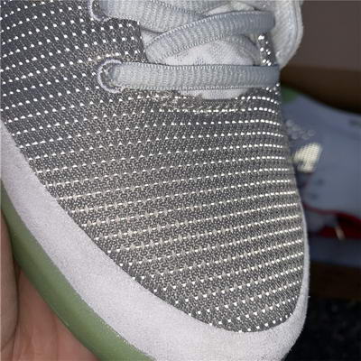 kanye west xnike air Y**zy ii nrg white
