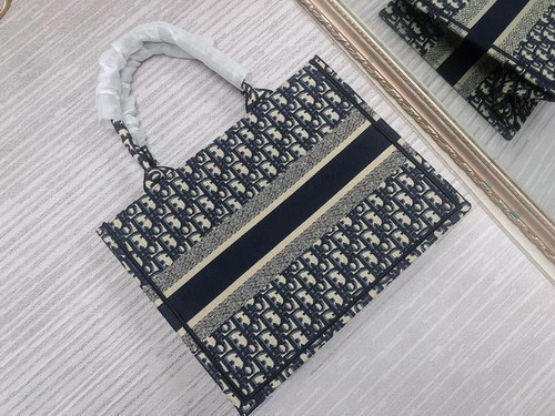 D*or handbags aaaa(women)-011