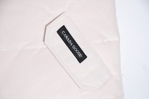 Can*a Go*e vest coat(women)-001