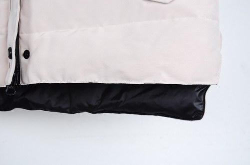 Can*a Go*e vest coat(women)-001