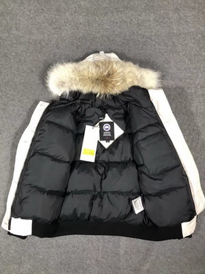 Can*a Go*e coat(women)-012