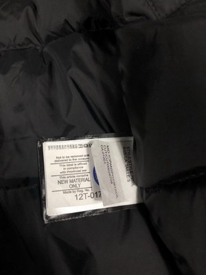 Can*a Go*e coat(women)-011