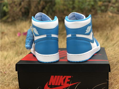Air Jordan 1 UNC"
