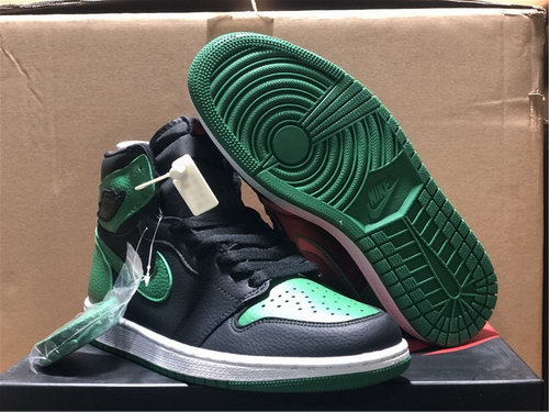 Air Jordan 1 Retro High OG Pine Green