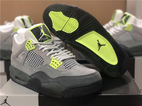 Air Jordan 4 SE “Neon”