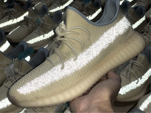 ad*s Y**zy boost 350 v2 “linen”