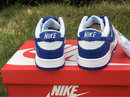 Nike Dunk Low “Kentucky”