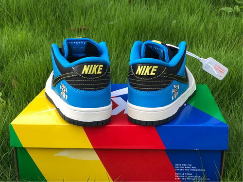 Instant Skateboard x Nike SB Dunk Low