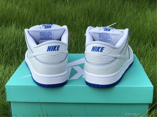 Nike SB Dunk Low Pro Premium