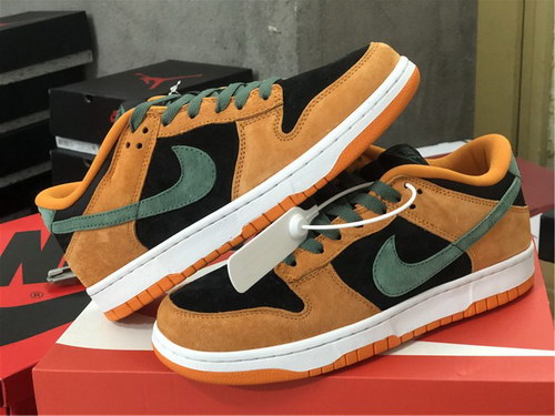 Nike Dunk Low SP “Ceramic”