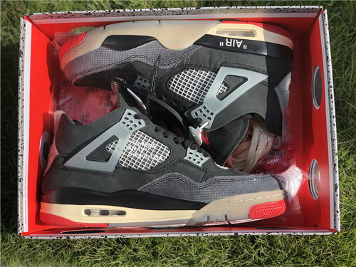 OFF-WHITE x Air Jordan 4 “Bred”