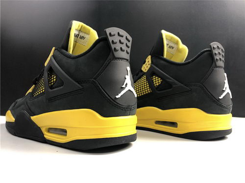 Air Jordan 4 Thunder