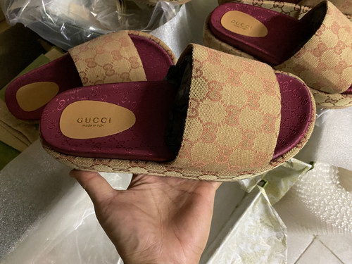 G*u*i slippers(aaa)-353