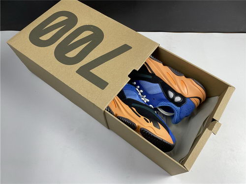 authentic ad*s Y**zy 700 boost-008