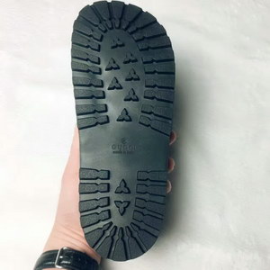 G*u*i slipper(aaa)-415