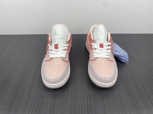 Air Jordan 1 Low SE-001