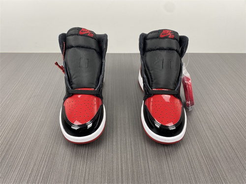 Air Jordan 1 High OG “Bred Patent”