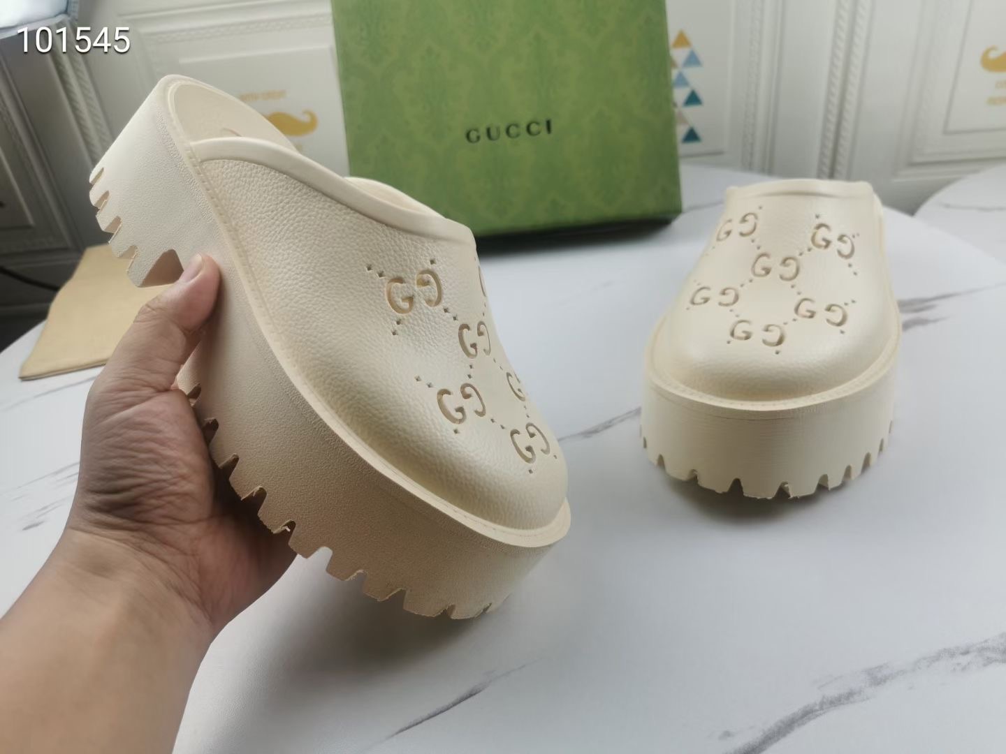 G*u*i slippers women(aaa)-097