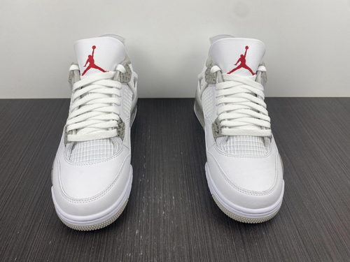 Air Jordan 4 "White Oreo"