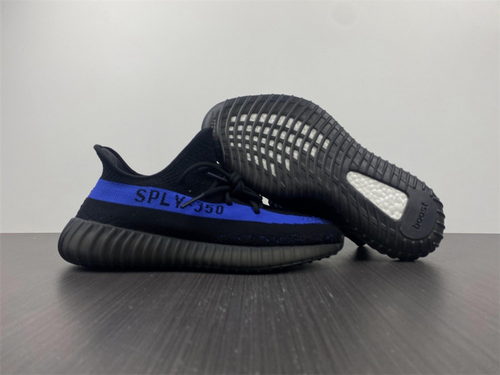 Y**zy boost 350 v2 dazzling blue
