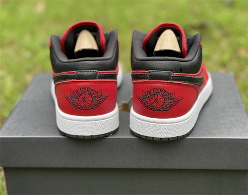 Air Jordan 1 Low-031