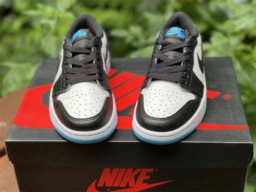 Air Jordan 1 Low OG “UNC”