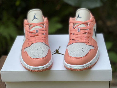 Air Jordan 1 Low-015