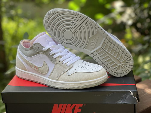 Air Jordan 1 Low “Inside Out”