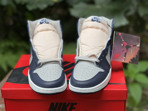 Air Jordan 1 High“Georgetown”