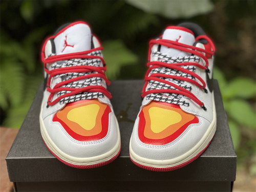 Air Jordan 1 Low-007