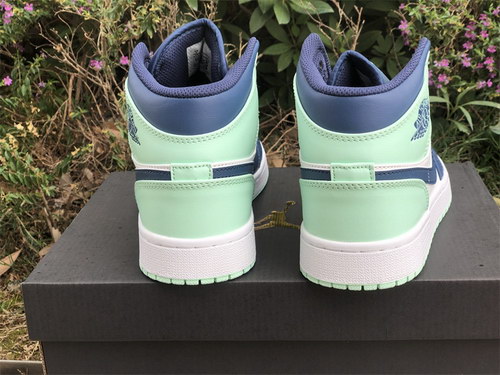 Air Jordan 1 Mid “Blue Mint”