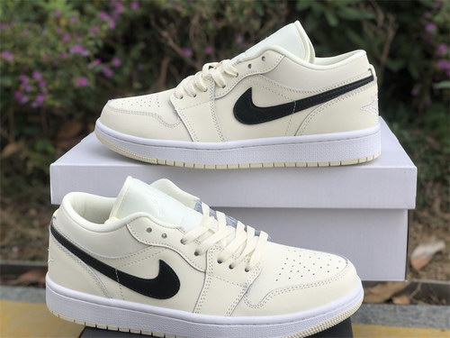 Air Jordan 1 Low-016