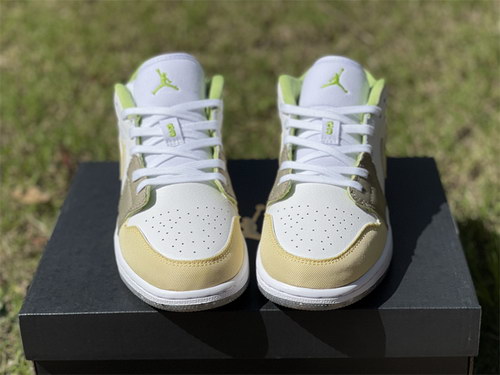 Air Jordan 1 Low-028